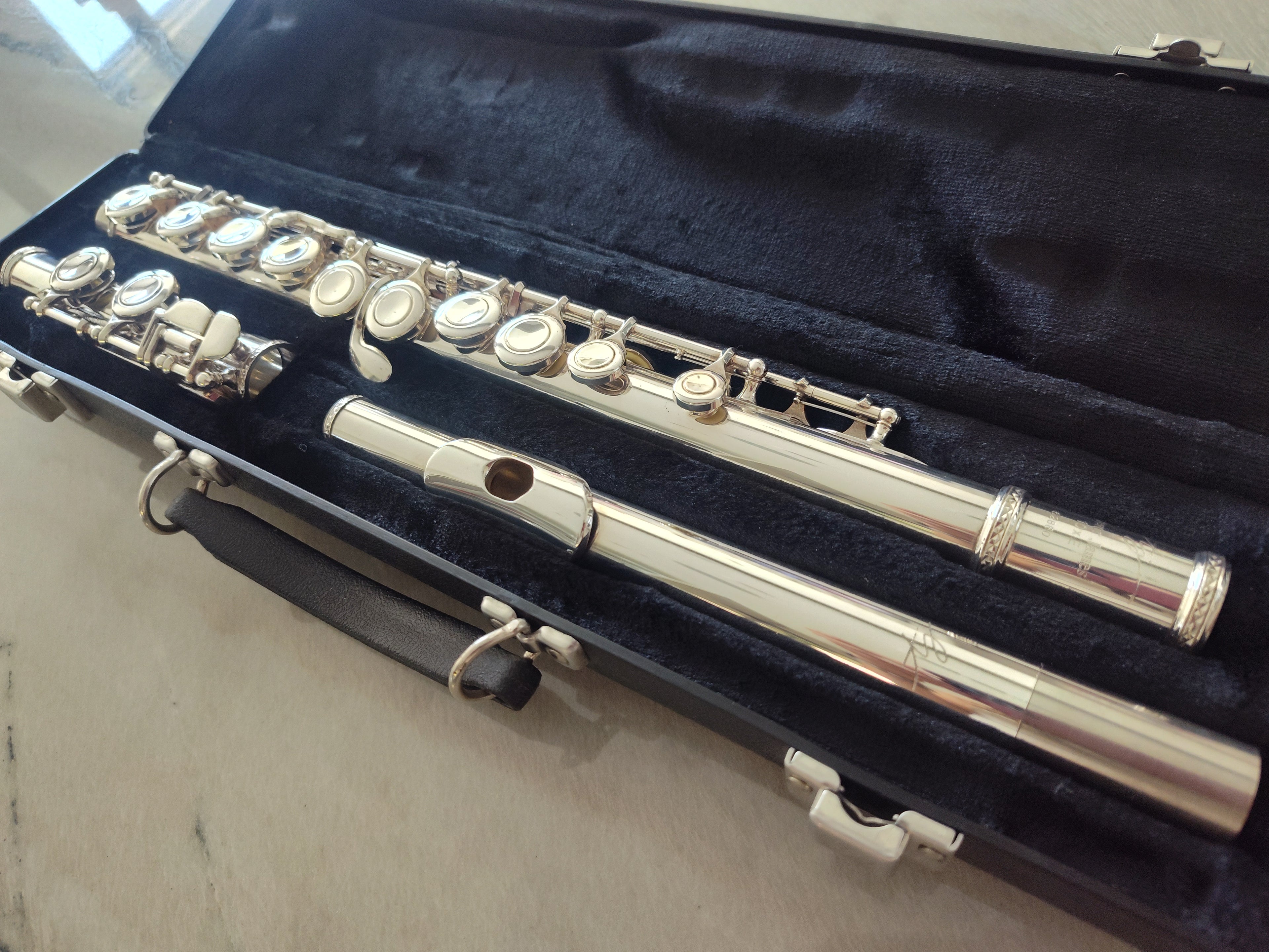Trevor James 10XE Flute Closed Hole, Offset G, C foot VIDEO DEMO