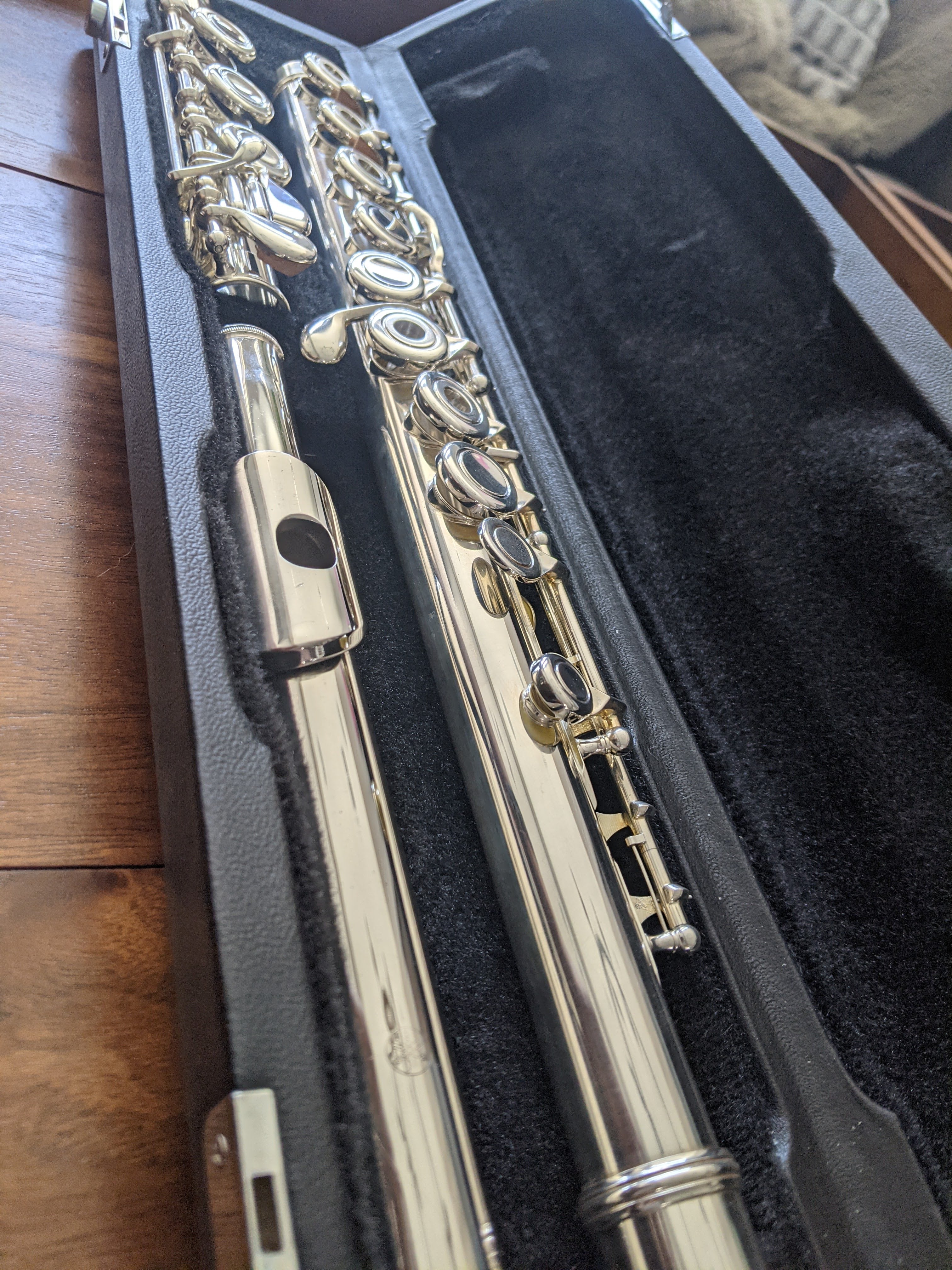 Giardinelli Haynes Flute GFL-10 Open hole, Offset G, B foot, Yamaha Headjoint